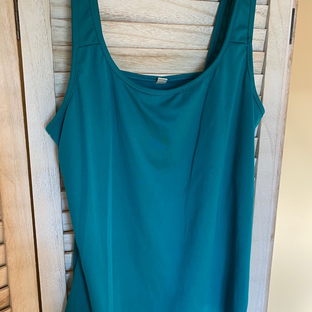 Women’s tank and tunic blouse - Picture 3 of 6